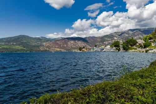 Wapato Ridge: Lake Breeze Abode (226)