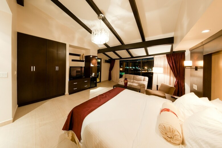 Hotel The Beach House