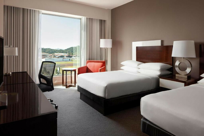 Hotel Wyndham Panama Albrook Mall