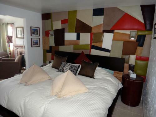 Pikes Peak Paradise Bed And Breakfast