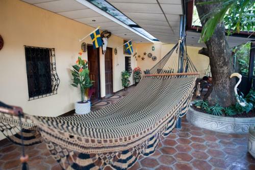 Hostal Charly�s Guest House