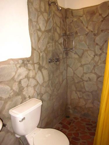 Hostal Charly�s Guest House