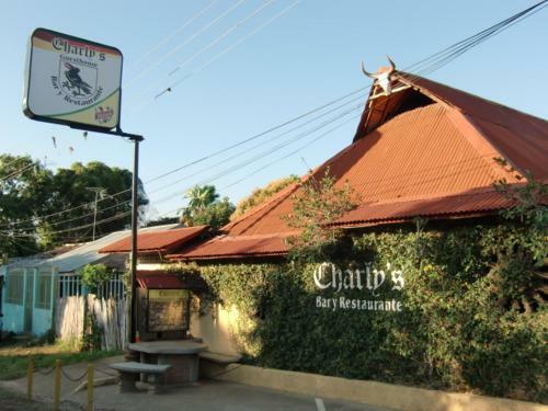 Hostal Charly�s Guest House
