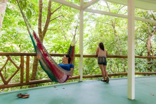 Hotel Portasol Rainforest & Ocean View Community