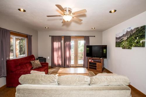 Stillwater Mountain Lodge Home