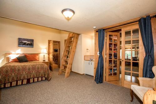 Stillwater Mountain Lodge Home