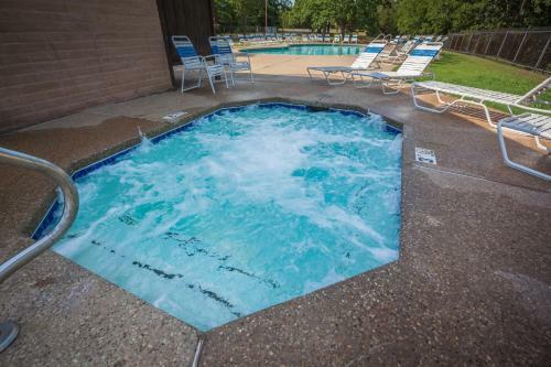 Lake Texoma Camping Resort Cabin 7