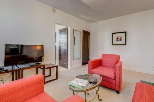 Apartamento 2440 S 1