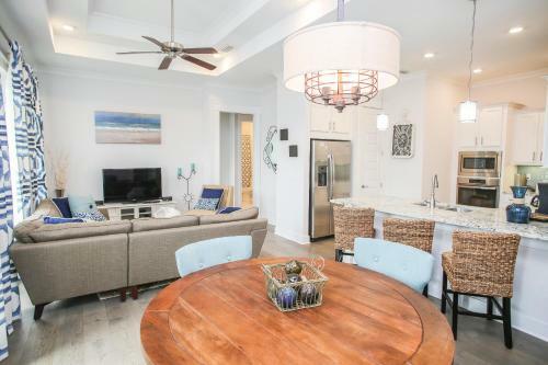 Prominence On 30a Pet Friendly Beach Homes