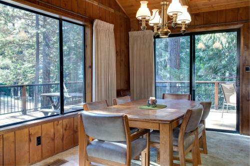 40 Coyle's Cabin