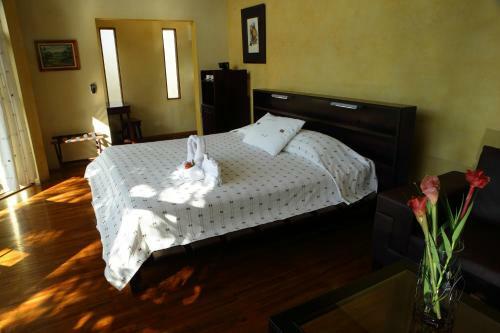 Tenorio Lodge