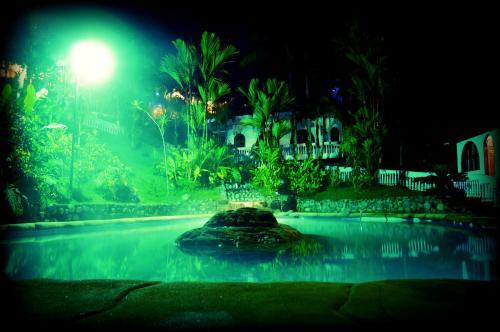 Hotel Rio Perlas