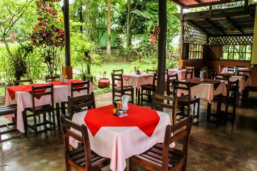 Lodge Cabinas Faro Arenal
