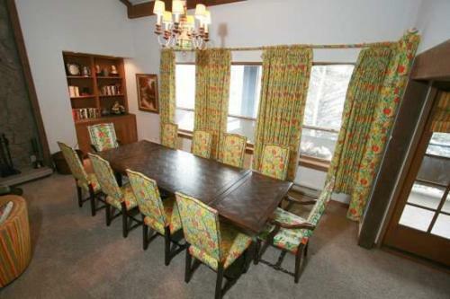 Apartamento Northwoods 4-bedroom