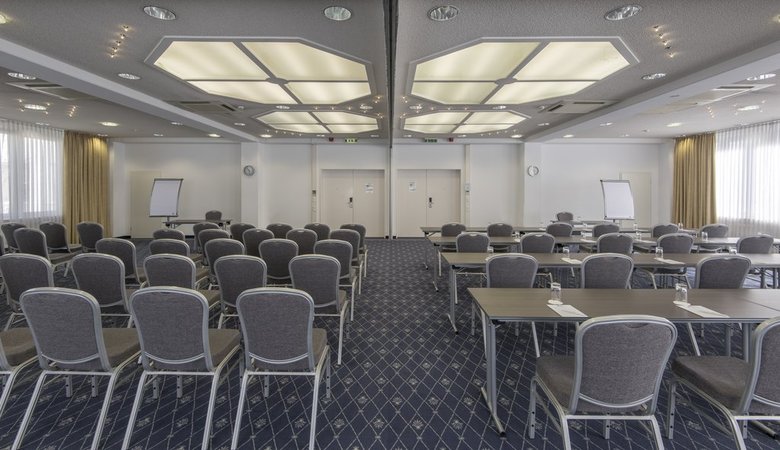 Hotel Holiday Inn Munich-unterhaching
