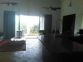 Shana Hotel & Residence