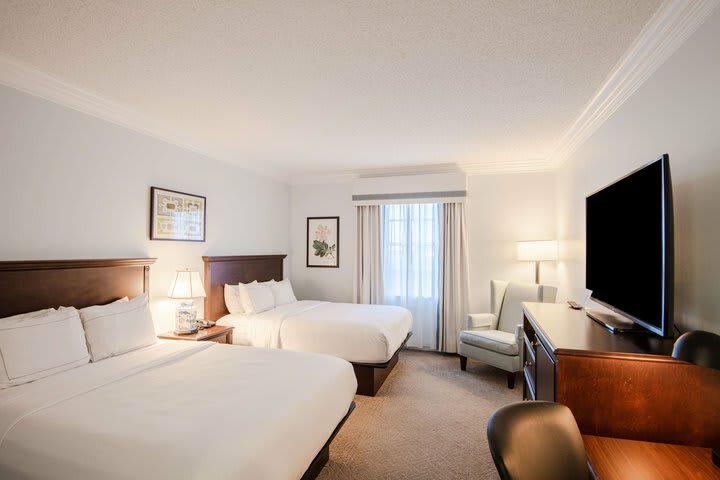 Hotel Founders Inn And Spa