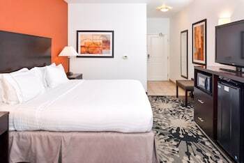 Hotel Holiday Inn Express & Suites Greenfield