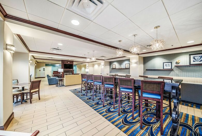 Hotel Hampton Inn Greenfield