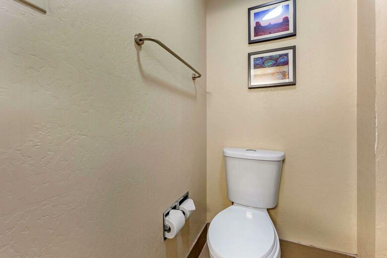 Hotel Quality Inn And Suites Surprise