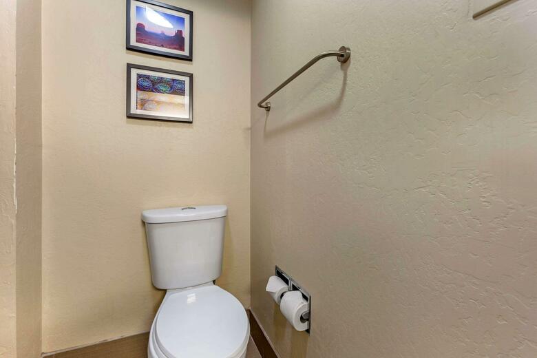 Hotel Quality Inn And Suites Surprise