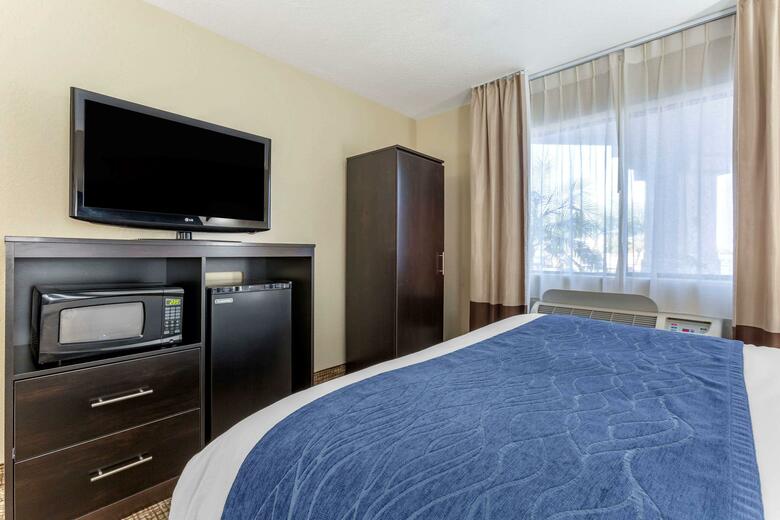 Hotel Quality Inn And Suites Surprise