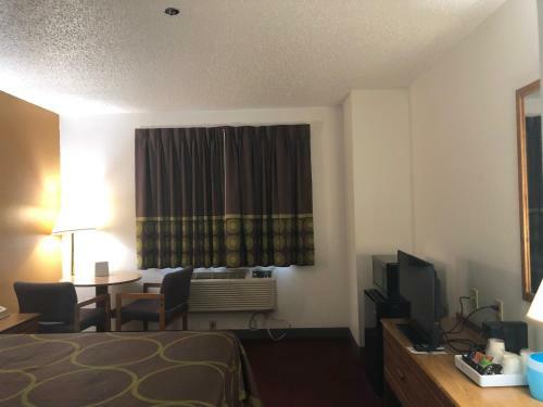 Hotel Super 8 By Wyndham Front Royal