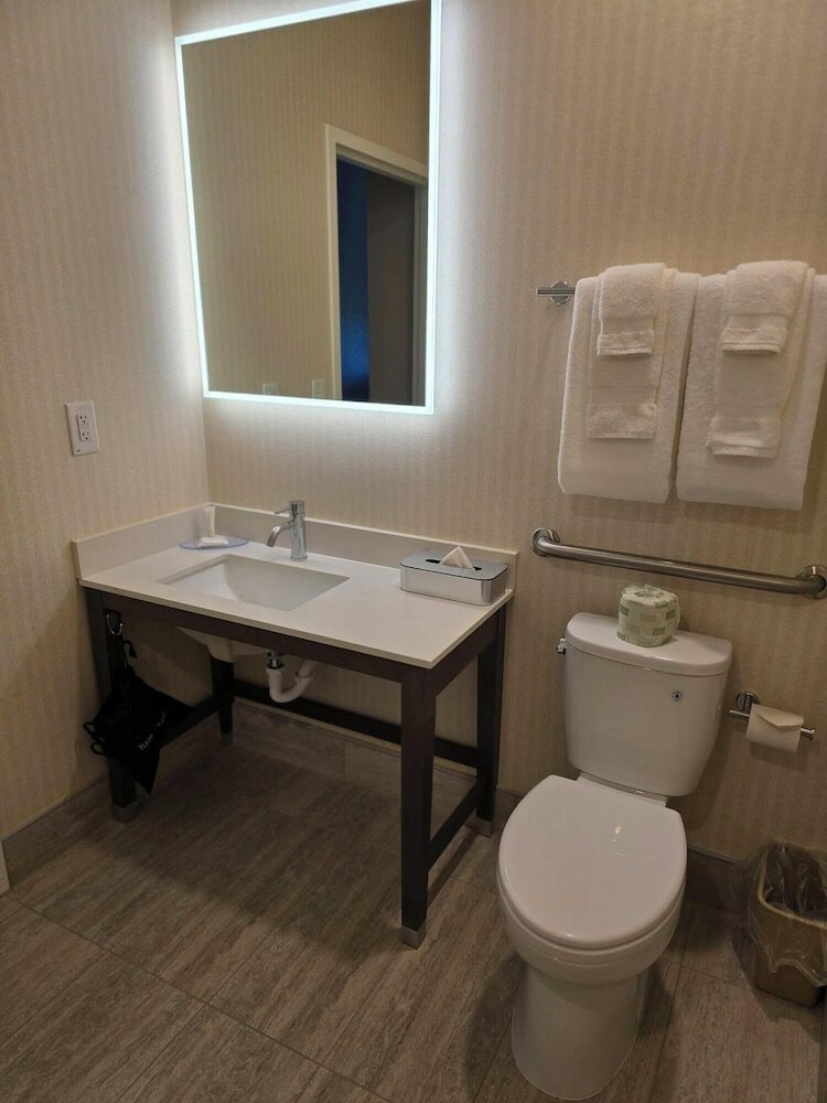 Hotel Baymont Inn And Suites Mattoon