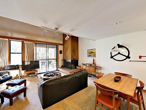 Apartamento 3104 Aspen Grove Rd Condo