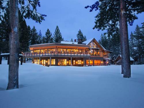 Wolfgang Holiday Home 15360