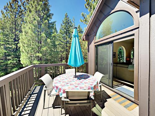 11824 Schussing Way Home