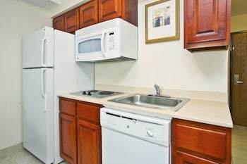 Holiday Inn Express Hotel & Suites Petoskey