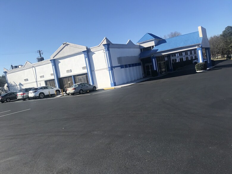 Hotel Stone Mountain Inn & Suites