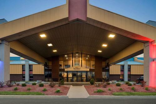 Hotel Baymont Inn & Suites Muncie
