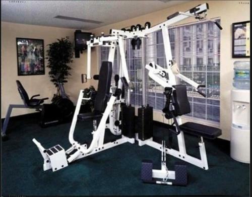 Hotel Baymont Inn & Suites - Roanoke Rapids