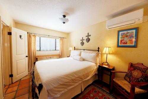 Hotel Blue Iguana Inn
