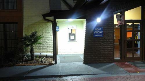 Motel Budgetel - Lithonia