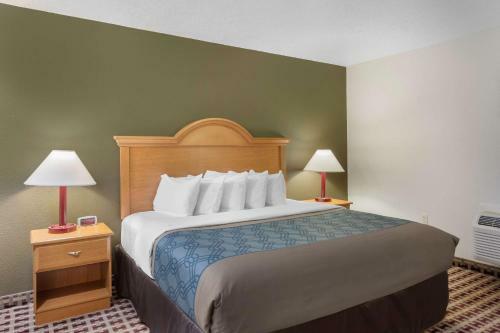 Motel Econolodge Inn & Suites