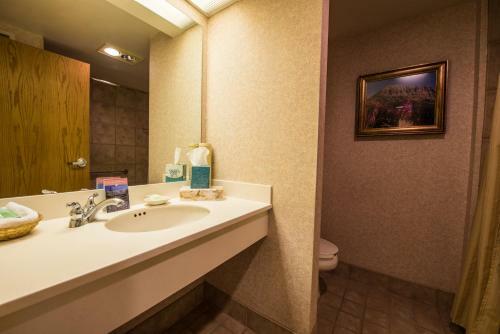 The Grand Lodge Hotel And Suites