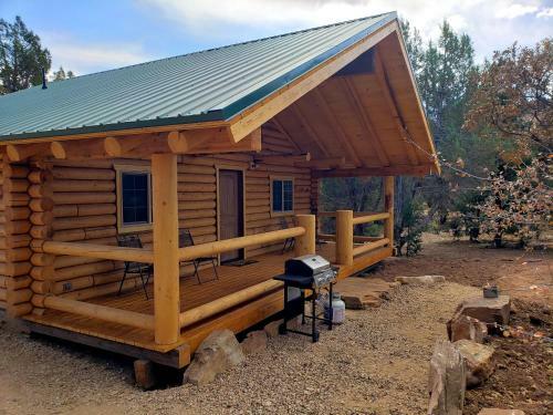 Abajo Haven Guest Cabins