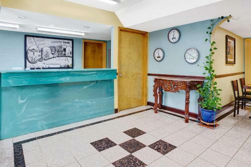 Hotel Super 8 Forest Park