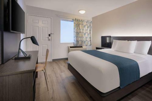 Motel 6 Woodland - Sacramento Area