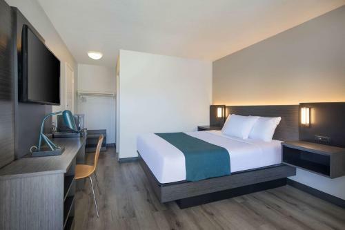 Motel 6 Woodland - Sacramento Area