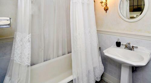 Elk Forge Bed And Breakfast