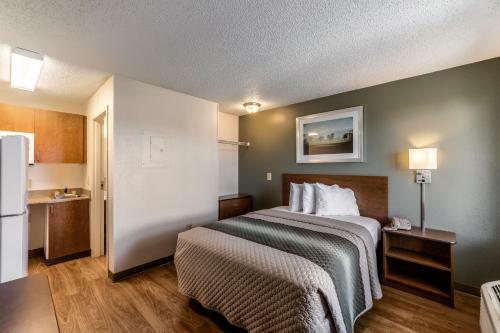 Hotel Hometowne Studios By Red Roof Austin