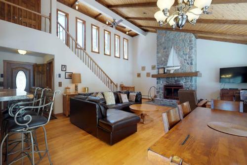 The North Shore House