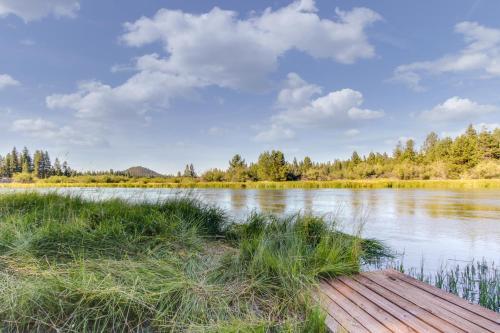 Shanti River House - Near La Pine State Park