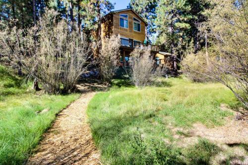 Shanti River House - Near La Pine State Park