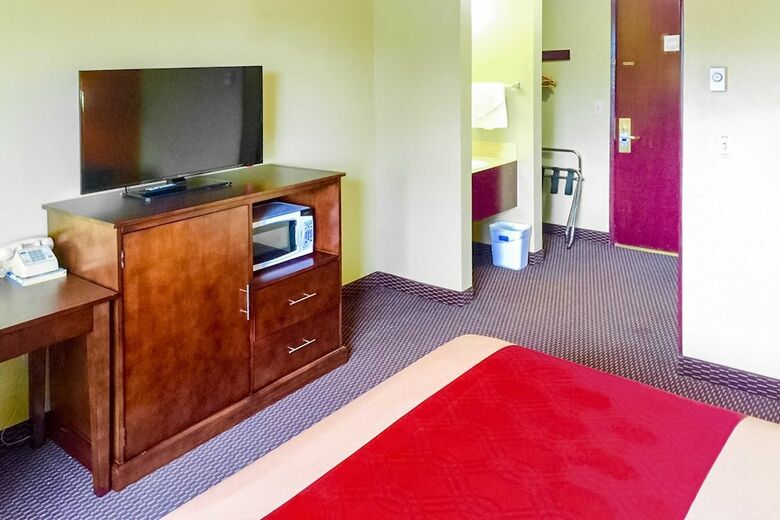 Hotel Rodeway Inn Willamette River