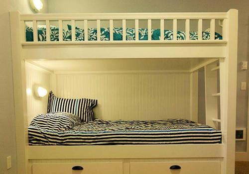 Flotsam House Two-bedroom Home